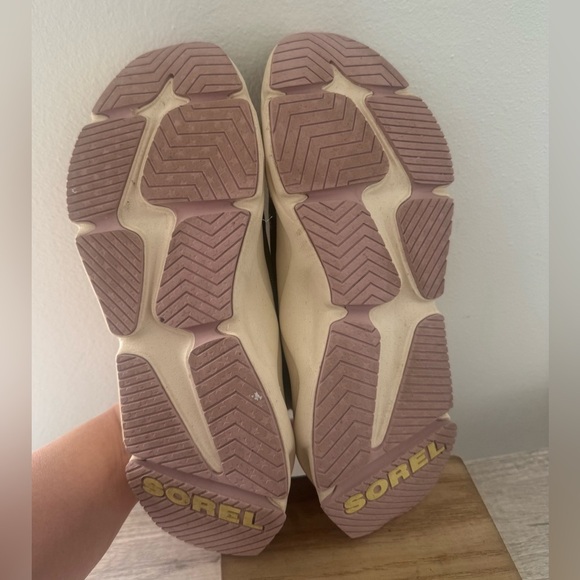 Sorel Kinetic RNEGD Float Shoes Olive Mauve Sporty Comfy Stylish Size 7 - Picture 9 of 9